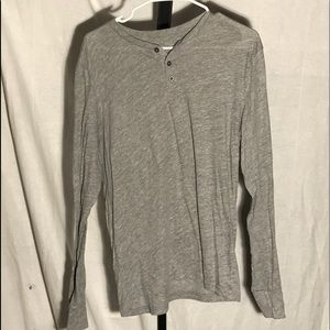 Old Navy Long Sleeve Tee